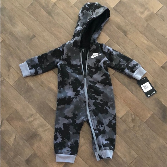 nike zip up onesie
